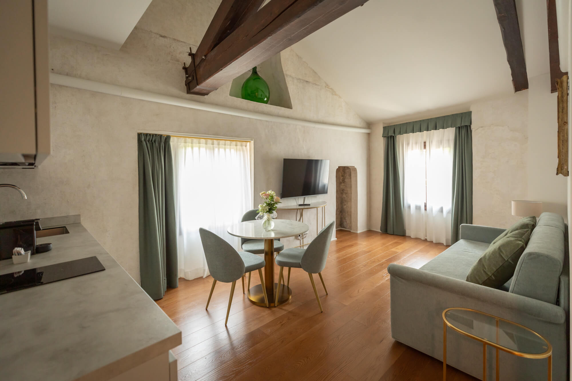 Suite